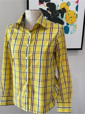 R & G Women's Yellow Plaid Button-Up Shirt with printed collar and cuff. Size 14